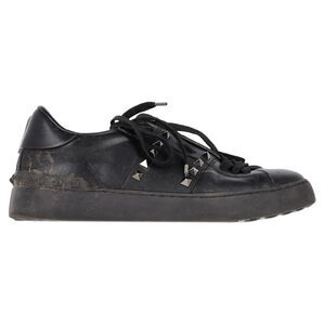 Valentino Garavani Rockstud Lace-Up Sneakers in Black Calfskin Leather